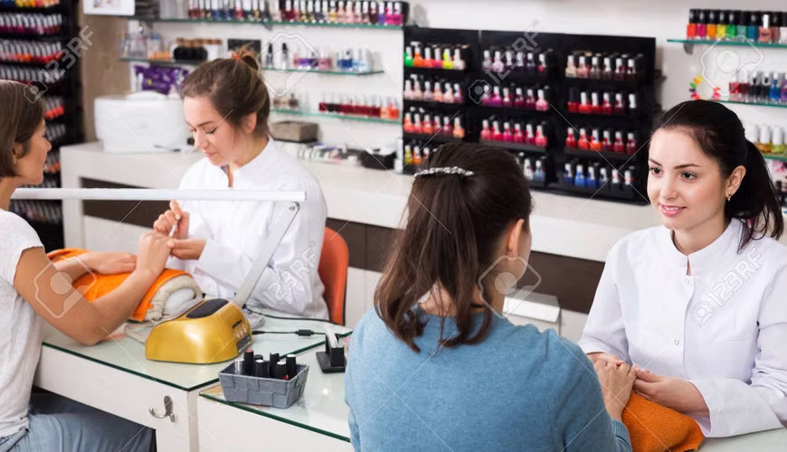 MANICURISTA PROFESIONAL PROVIDENCIA