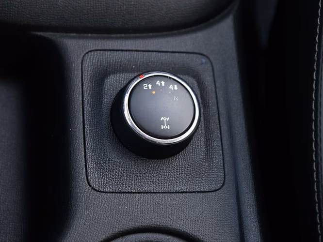 CHEVROLET COLORADO 2023