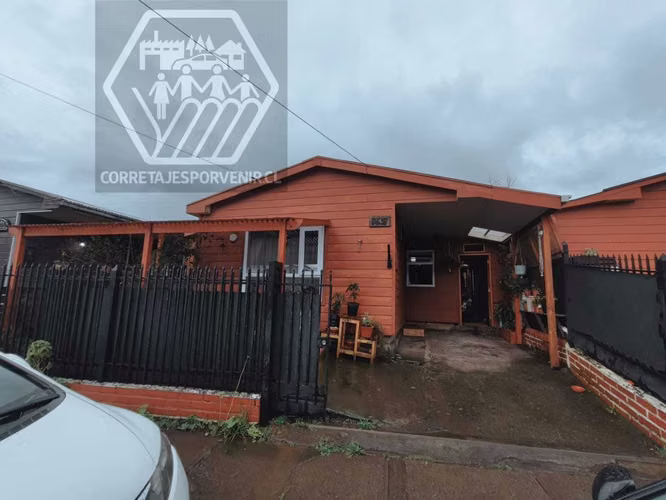 HERMOSA CASA EN FUNDO DEL CARMEN EN VENTA!! (177319)