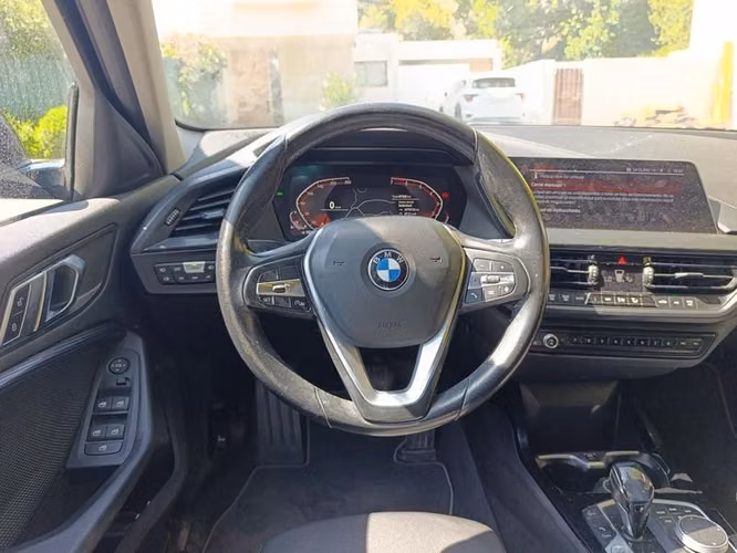 BMW 118 I HATCH SPORT PLUS - 2022 | 2635