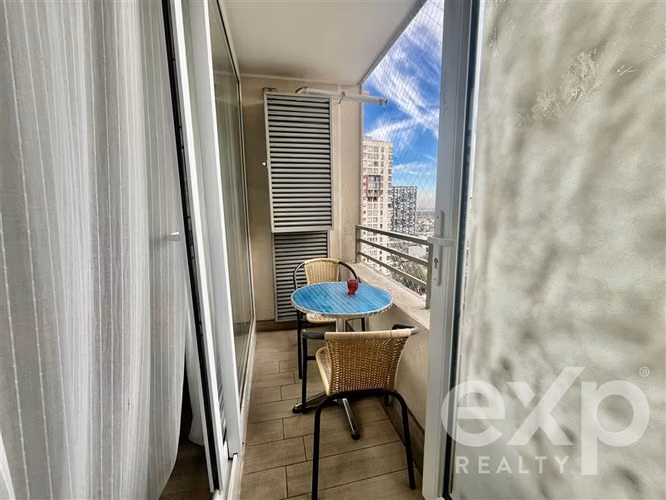 Departamento en venta de 1D, 1B metro Mirador. En La Florida