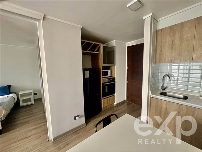 Departamento en venta de 1D, 1B metro Mirador. En La Florida