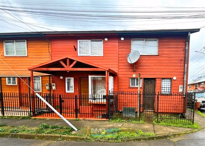 Se vende casa de esquina de 3 dorm. en Padre las Casas