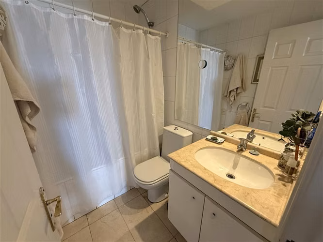 Departamento en arriendo de 4 dorm. en Vitacura