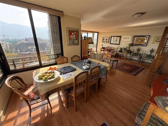 Departamento en arriendo de 4 dorm. en Vitacura