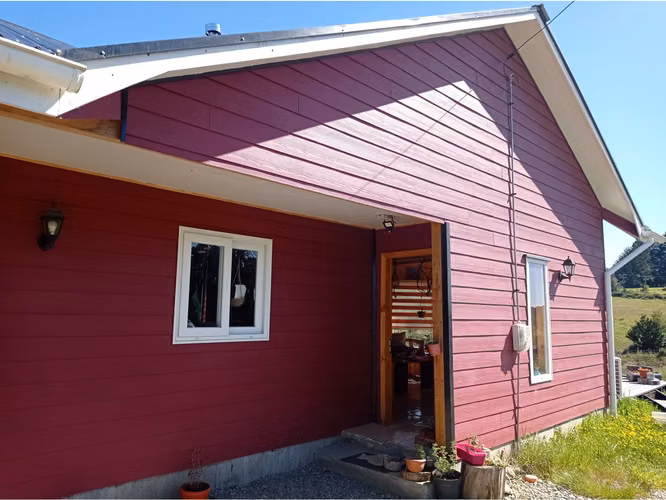 Se vende hermosa casa en una parcela en Chiloé