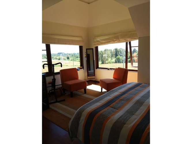 Casa en parcela de 5000 m2 con Hermosa Vista al Volcán - Imagen 17