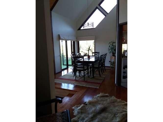 Casa en parcela de 5000 m2 con Hermosa Vista al Volcán - Imagen 14