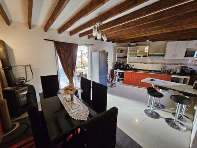Oportunidad / Amplia Casa / Centro de Lampa / 5D+1B - Imagen 16