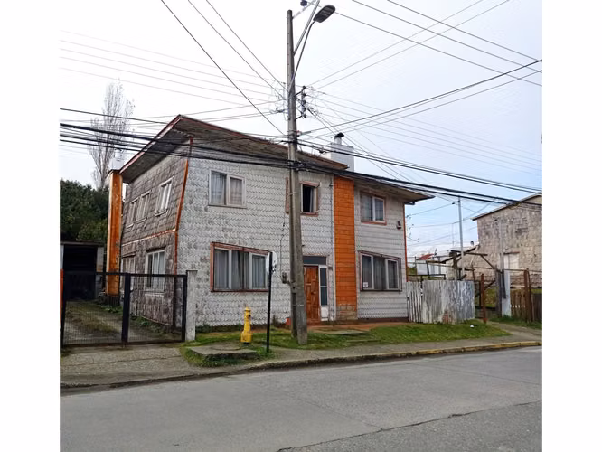 Se vende propiedad con excelente ubicación en Ancud