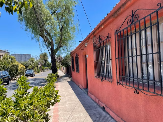 Casa en Venta con GRAN Proyección Comercial en Independencia