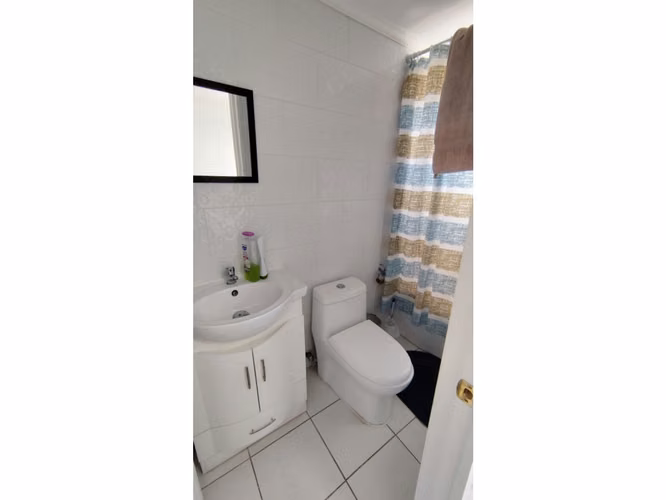 Oportunidad / Seguridad/ Amplia Casa-oficina / 3d+3b+3e
