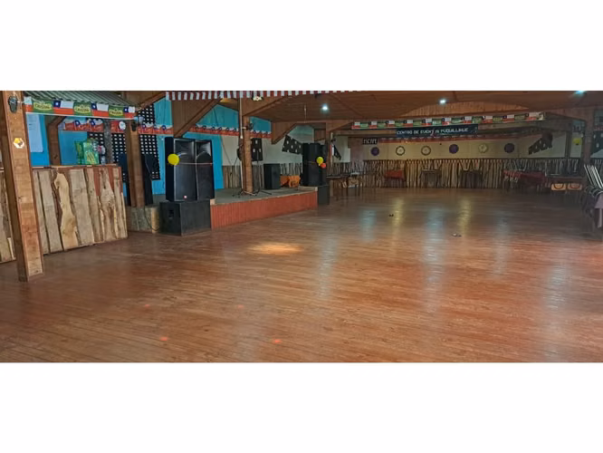 Se vende centro de eventos y cabañas en Ancud