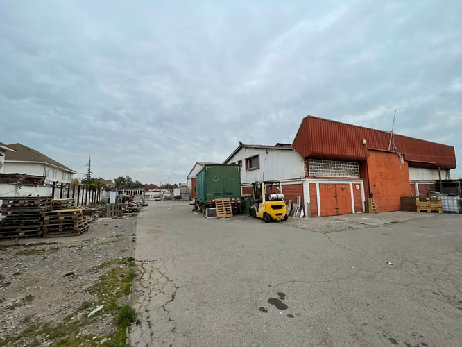 Inversionistas / Los Canelos / Propiedad / 3.320 Mt2