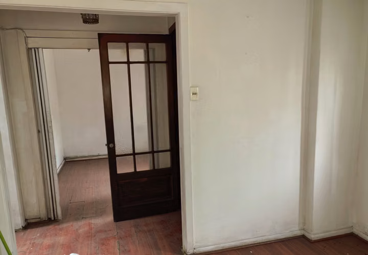 OPORTUNIDAD CASA EN BUEN BARRIO DE INDEPENDENCIA