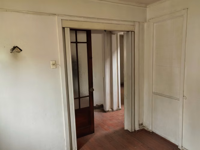 OPORTUNIDAD CASA EN BUEN BARRIO DE INDEPENDENCIA