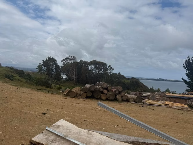 Se venden tres propiedades en Chiloé