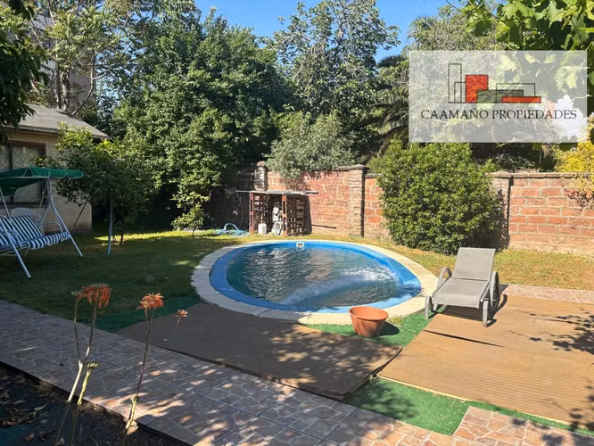 Hermosa Casa con Gran terreno en el Corazón de Macul