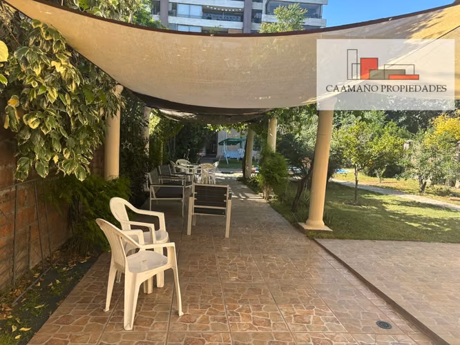 Hermosa Casa con Gran terreno en el Corazón de Macul