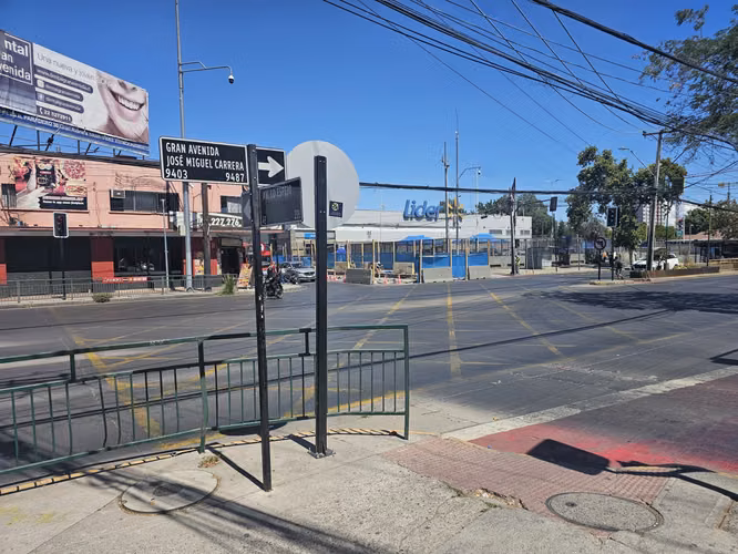 CASA COMERCIAL - Imagen 15