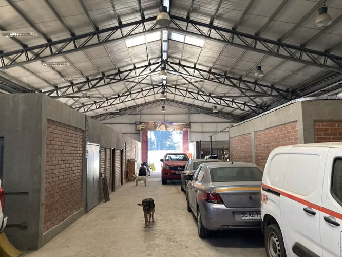 Galpon industrial zona agropecuaria PRC con recepción final Paine Colonia Kennedy