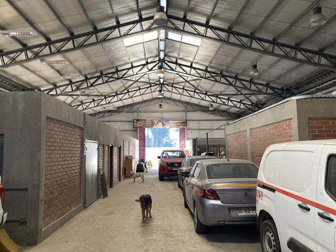 Galpon industrial zona agropecuaria PRC con recepción final Paine Colonia Kennedy
