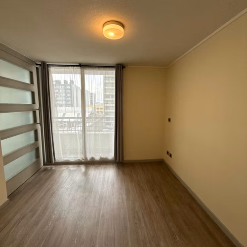 ARRIENDO DEPTO 1 DORMITORIO 1 BAÑO BODEGA Y ESTACIONAMIENTO SANTA ISABEL 360  SANTIAGO RM