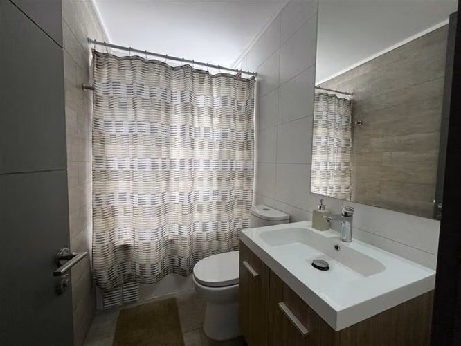 Casa en venta de 3 dorm. en Colina. Townhouse Brisas Norte