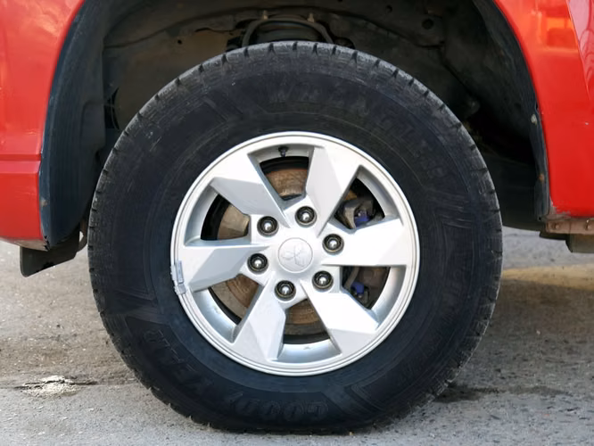 MITSUBISHI L200 2022