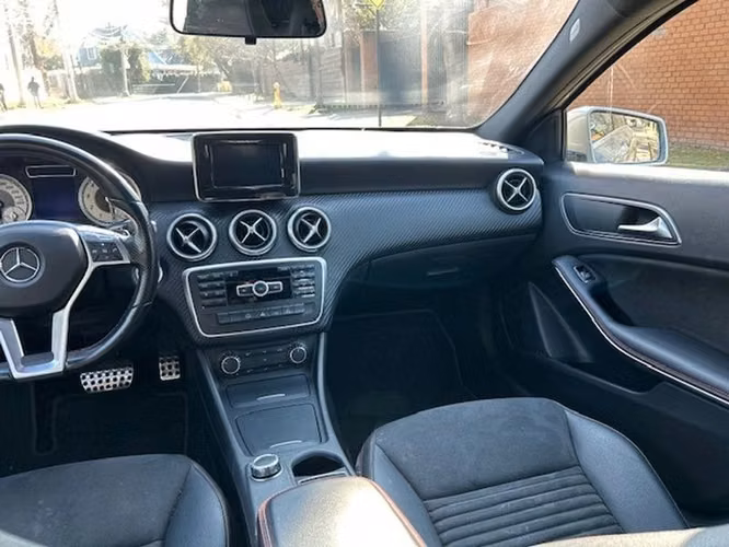 MERCEDES BENZ A 200 BLUEEFFICIENCY AT - 2016 | 2812