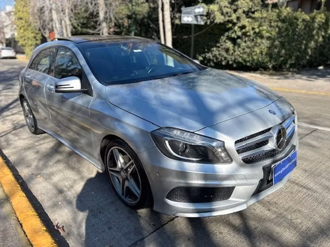MERCEDES BENZ A 200 BLUEEFFICIENCY AT - 2016 | 2812