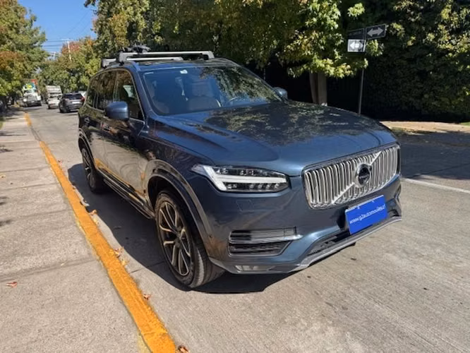 VOLVO XC90 D5 2.0 INSCRIPTION - 2018 | 2854