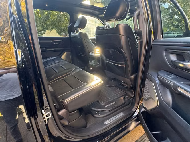 RAM 1500 LIMITED CREW CAB - 2022 | 2846