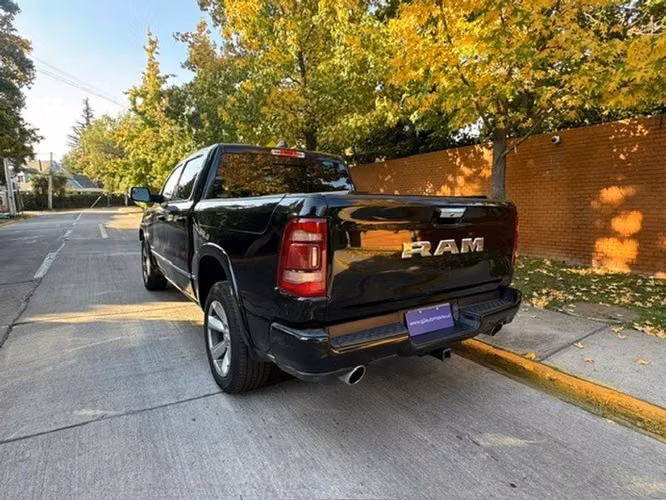 RAM 1500 LIMITED CREW CAB - 2022 | 2846