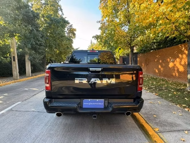 RAM 1500 LIMITED CREW CAB - 2022 | 2846