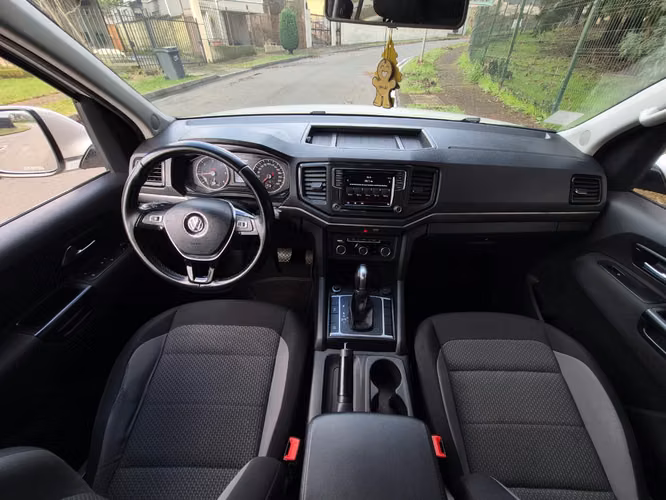 2019 VOLKSWAGEN AMAROK COMFORTLINE Diésel 4x4