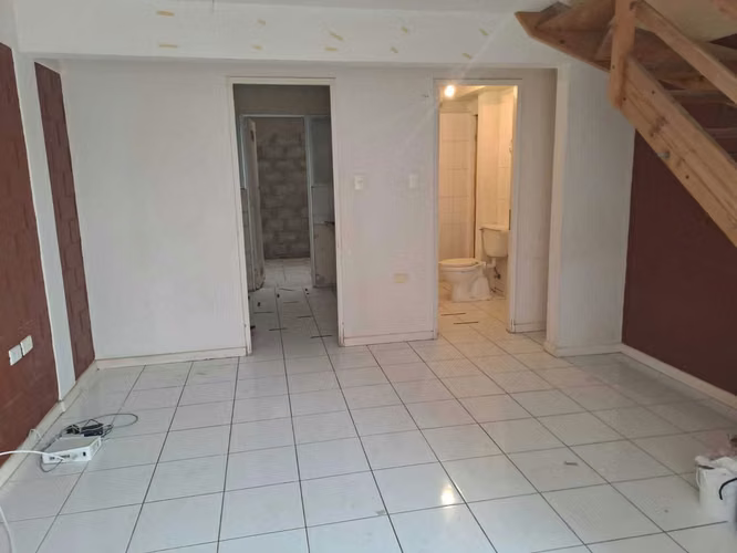 se arrienda hermosa casa dos pisos (27939)