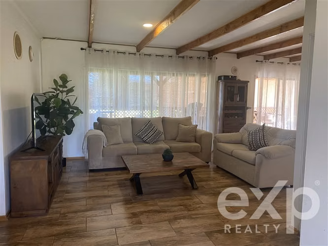 Parcela en venta con 2 casas en Talagante