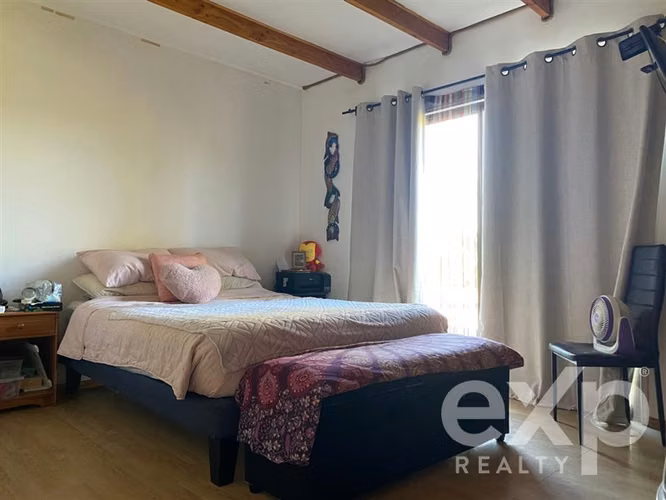 Parcela en venta con 2 casas en Talagante