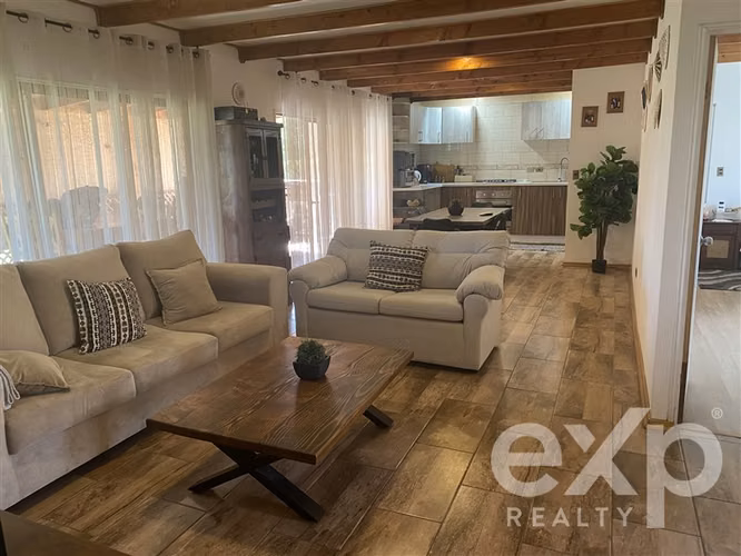 Parcela en venta con 2 casas en Talagante
