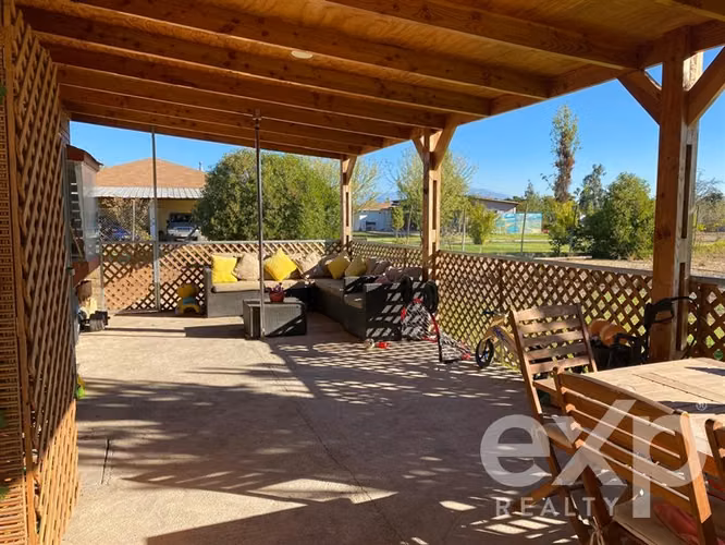 Parcela en venta con 2 casas en Talagante