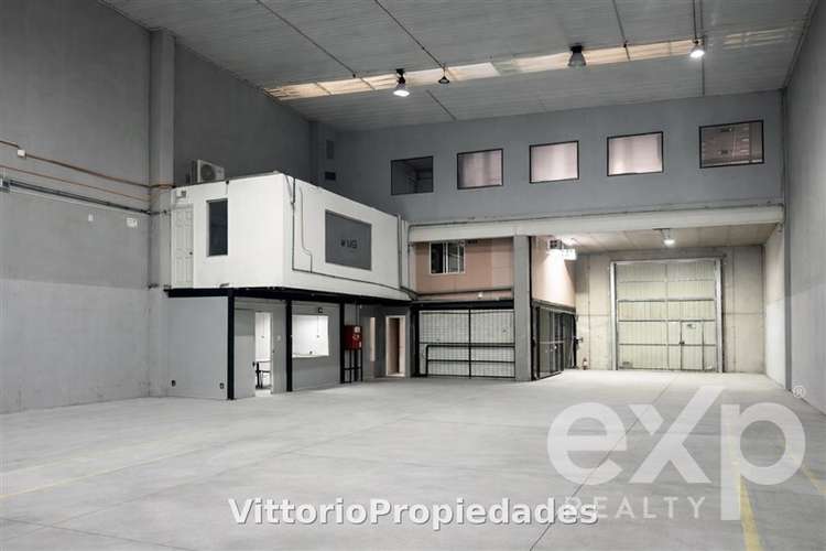 Bodega Industrial excelente ubicación en Quilicura