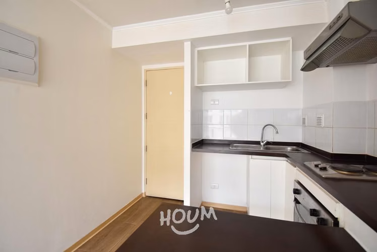 Departamento en Avenida María Rozas Velásquez