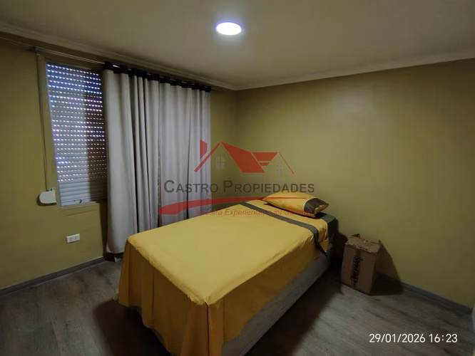 Hermosa Casa de Dos Pisos Ampliada, 3 Dormitorios, 2 Baños, San Bernardo.