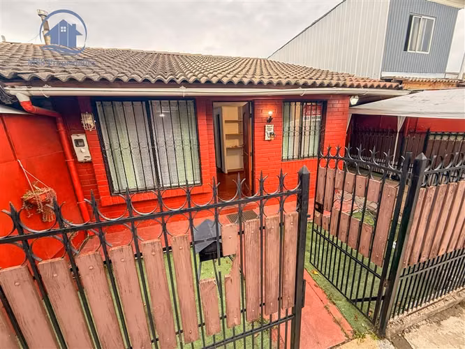Casa en venta de 2D/1Ben Puente Alto