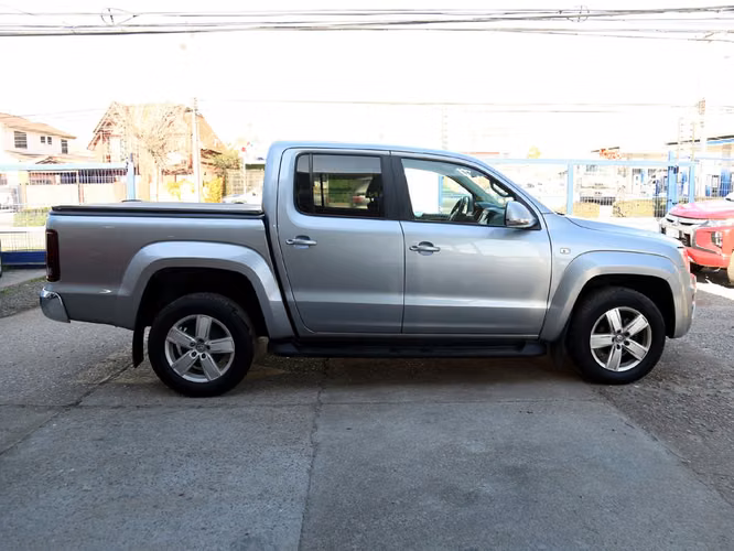 VOLKSWAGEN AMAROK 2023