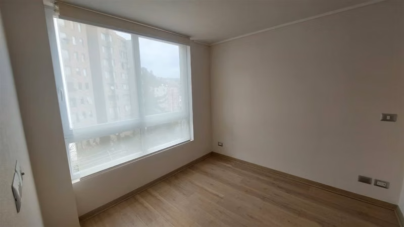 Departamento en arriendo de 2 dorm. en Viña del Mar, cerca U