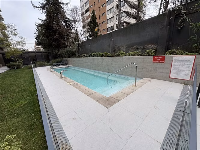 Departamento semi nuevo plaza Las Lilas. en Providencia - Imagen 15