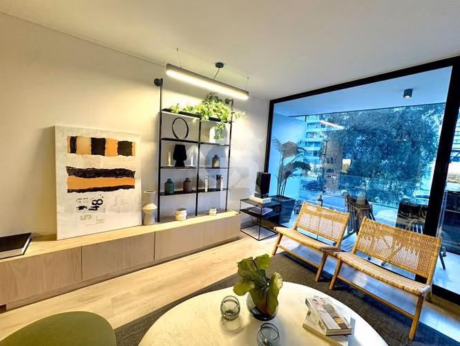 Exclusivo departamento amoblado 2D2B - Imagen 4