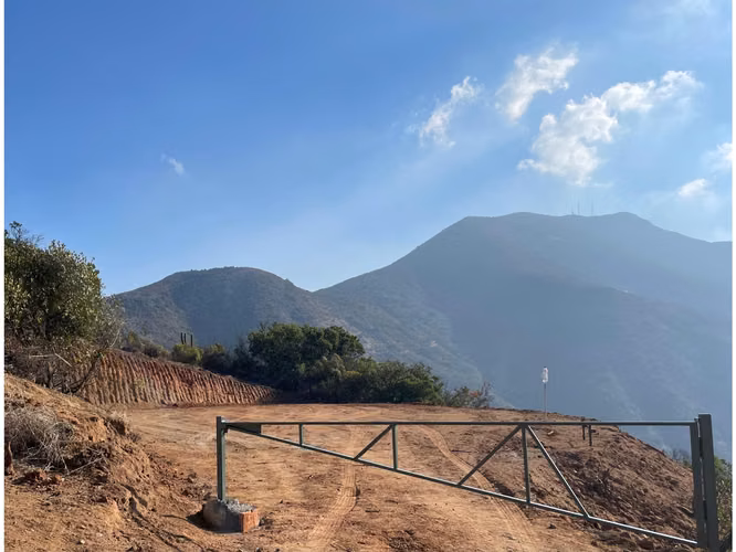 OPORTUNIDAD ÚNICA EN CURACAVÍ !!! PARCELA EN VENTA CON VISTAS IMPRESIONANTE